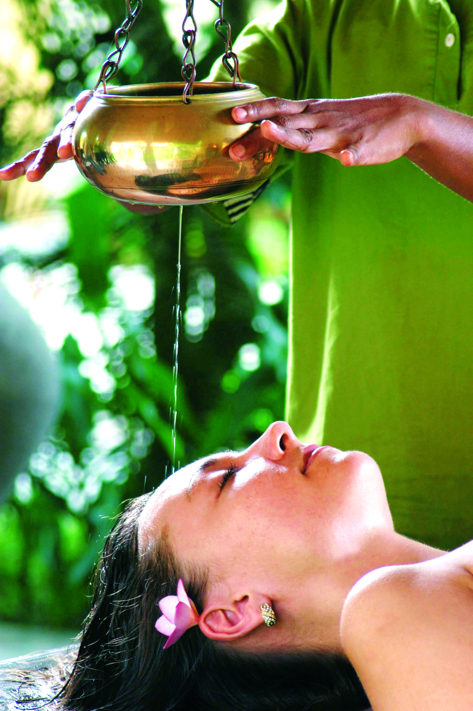 Traditional Ayurveda treatment in a green setting